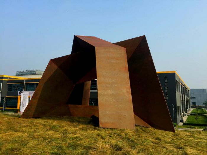 Hommage a Mont Tai, Corten steel  2017, H 5,4 m, Tai'an Shandong China